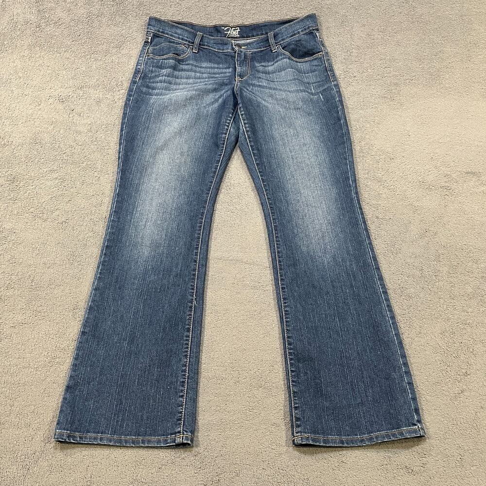 Old Navy The Flirt Medium Wash Blue Bootcut Stretch Denim Jeans Women's Size 12